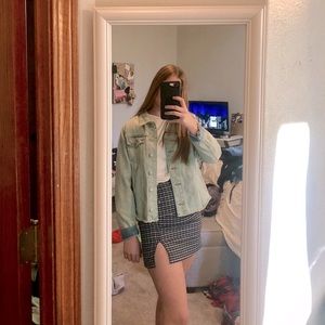 White long sleeve tee